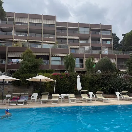 아파트 Alexsohouse Il Mare 산레모
